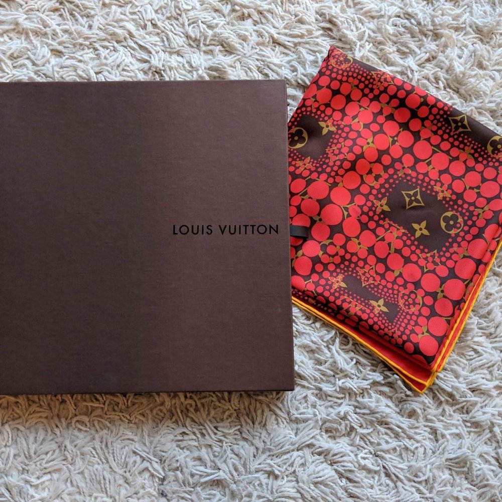 Louis Vuitton Yayoi Kusama square scarf in red